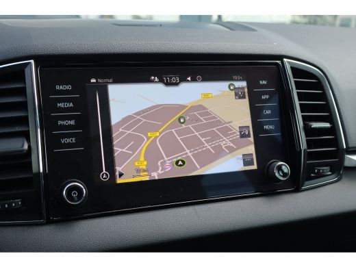 Skoda Karoq 1.5 TSI ACT Business Edition Plus 150PK AUTOMAAT | Apple Carplay/Android Auto|telefoonintegratie ... ActivLease financial lease
