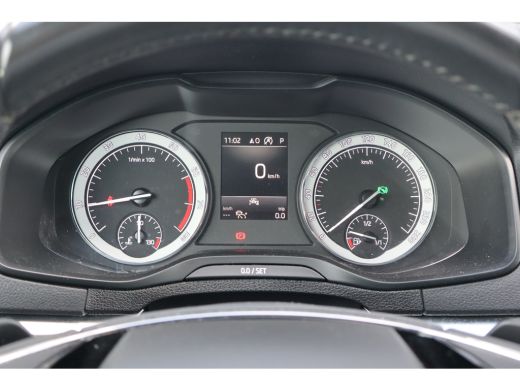 Skoda Karoq 1.5 TSI ACT Business Edition Plus 150PK AUTOMAAT | Apple Carplay/Android Auto|telefoonintegratie ... ActivLease financial lease
