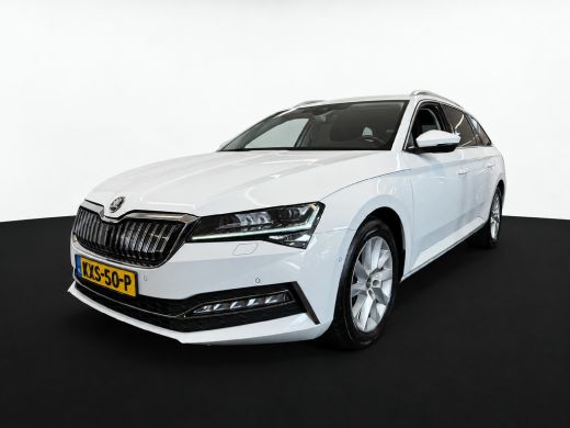 Skoda Superb Combi TSI iV 218PK HYBRIDE DSG STYLE VIRTUAL/CAMERA/CARPLAY ActivLease financial lease