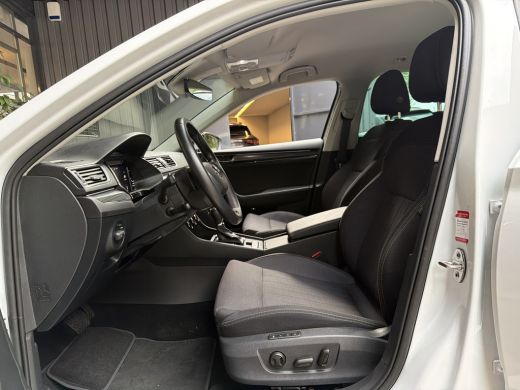Skoda Superb Combi TSI iV 218PK HYBRIDE DSG STYLE VIRTUAL/CAMERA/CARPLAY ActivLease financial lease