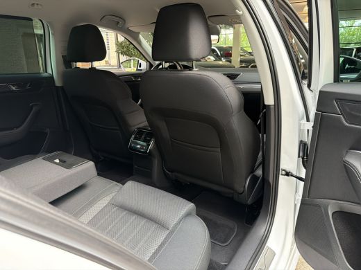 Skoda Superb Combi TSI iV 218PK HYBRIDE DSG STYLE VIRTUAL/CAMERA/CARPLAY ActivLease financial lease