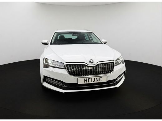 Skoda Superb Combi TSI iV 218PK HYBRIDE DSG STYLE VIRTUAL/CAMERA/CARPLAY ActivLease financial lease