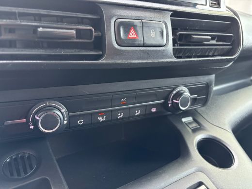Toyota ProAce 1.5 D-4D Live Long | Automaat | Apple Carplay | Parkeersensoren | Dubbele Schuifedur ActivLease financial lease