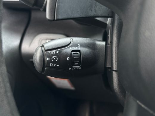 Toyota ProAce 1.5 D-4D Live Long | Automaat | Apple Carplay | Parkeersensoren | Dubbele Schuifedur ActivLease financial lease