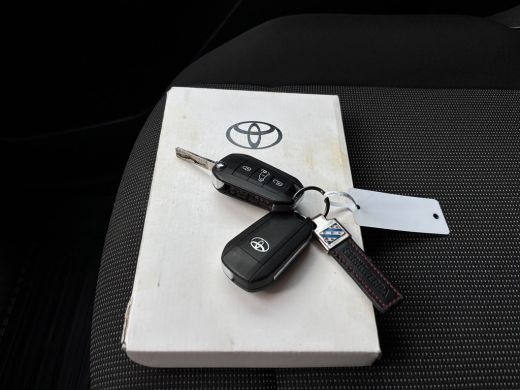 Toyota ProAce 1.5 D-4D Live Long | Automaat | Apple Carplay | Parkeersensoren | Dubbele Schuifedur ActivLease financial lease
