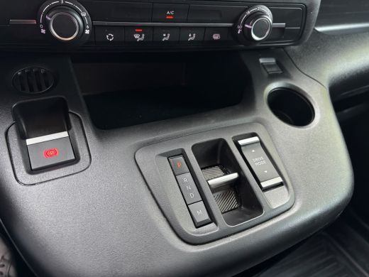 Toyota ProAce 1.5 D-4D Live Long | Automaat | Apple Carplay | Parkeersensoren | Dubbele Schuifedur ActivLease financial lease