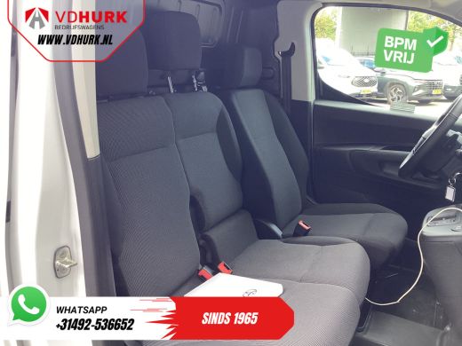 Toyota ProAce 50 kWh 320 km WLTP L2 3Pers./ LED/ Standkachel/ Stoelverw./ Stuurverw./ Carplay/ Camera/ PDC/ Cru... ActivLease financial lease