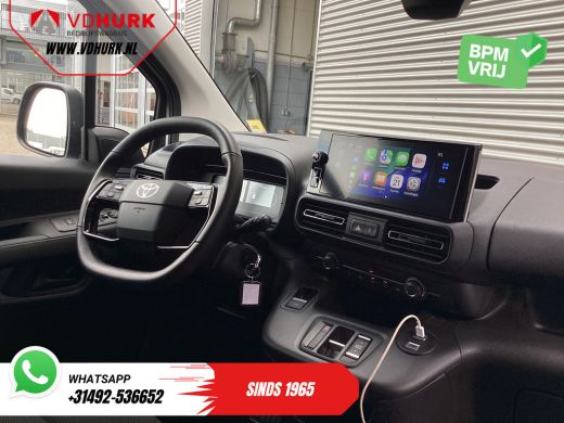 Toyota ProAce 50 kWh 320 km WLTP L2 3Pers./ LED/ Standkachel/ Stoelverw./ Stuurverw./ Carplay/ Camera/ PDC/ Cru... ActivLease financial lease
