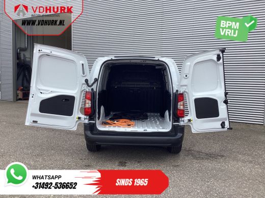 Toyota ProAce 50 kWh 320 km WLTP L2 3Pers./ LED/ Standkachel/ Stoelverw./ Stuurverw./ Carplay/ Camera/ PDC/ Cru... ActivLease financial lease