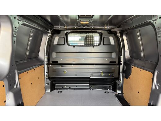 Toyota ProAce PROACE Worker 2.0 D-4D 140PK L2 Challenger | Navi | Cruise Controle | Camera | Stoel en stuurverw... ActivLease financial lease