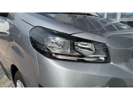 Toyota ProAce PROACE Worker 2.0 D-4D 140PK L2 Challenger | Navi | Cruise Controle | Camera | Stoel en stuurverw... ActivLease financial lease