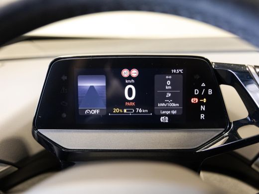 Volkswagen ID.4 Life 77 kWh SOH 90% / 204pk / NAP / Achteruitrij camera / Voorruit verwarming / Stoelverwarming / ActivLease financial lease