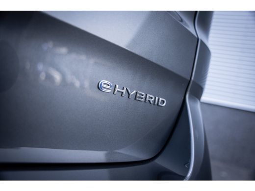 Volkswagen Multivan 1.4 eHybrid L2H1 Life Business | Achteruitrijcamera | Airco (automatisch) | Apple Carplay/Android... ActivLease financial lease