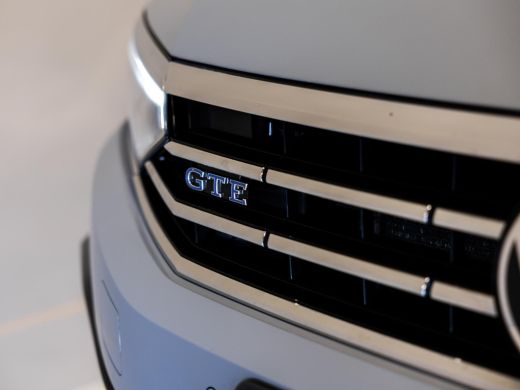 Volkswagen Passat Variant 1.4 TSI PHEV GTE Business SOH 94% / 218pk / NAP / Leder / Achteruitrij camera / IQ LED / ActivLease financial lease