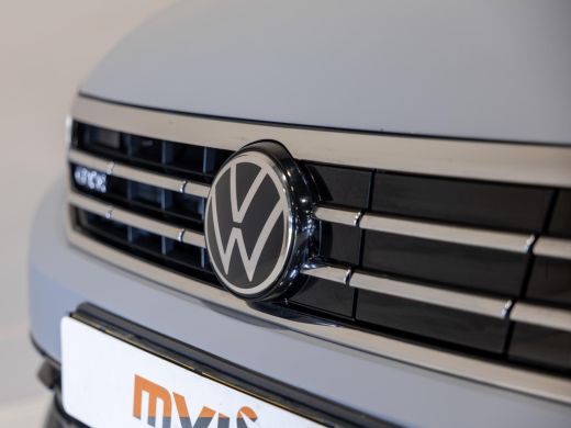 Volkswagen Passat Variant 1.4 TSI PHEV GTE Business SOH 94% / 218pk / NAP / Leder / Achteruitrij camera / IQ LED / ActivLease financial lease