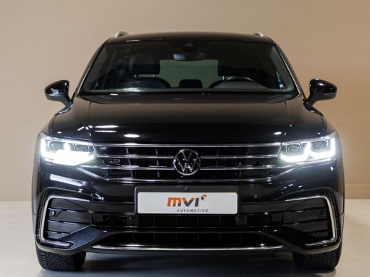 Volkswagen Tiguan 1.5 TSI 2x R-Line Business+ / 150pk / Trekhaak / NAP / Rondomzicht camera / Keyless / ActivLease financial lease