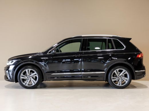 Volkswagen Tiguan 1.5 TSI 2x R-Line Business+ / 150pk / Trekhaak / NAP / Rondomzicht camera / Keyless / ActivLease financial lease