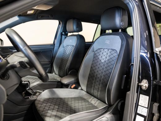 Volkswagen Tiguan 1.5 TSI 2x R-Line Business+ / 150pk / Trekhaak / NAP / Rondomzicht camera / Keyless / ActivLease financial lease