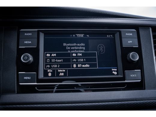 Volkswagen Transporter 2.0 TDI L2H1 30 DC | Carplay | Dubbele Cabine | Cruise | | Parkeersensoren ActivLease financial lease