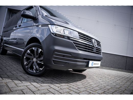 Volkswagen Transporter 2.0 TDI L2H1 30 DC | Carplay | Dubbele Cabine | Cruise | | Parkeersensoren ActivLease financial lease