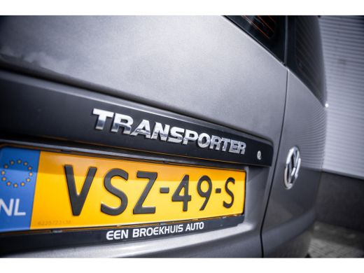 Volkswagen Transporter 2.0 TDI L2H1 30 DC | Carplay | Dubbele Cabine | Cruise | | Parkeersensoren ActivLease financial lease