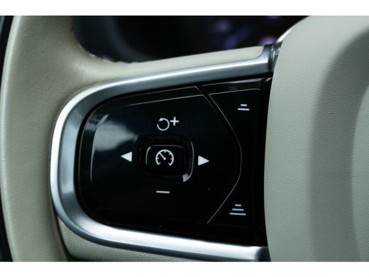 Volvo  S60 2.0 RECHARGE T8 AWD INSCRIPTION AUTOMAAT / NAVI / LEDER / CLIMA / 19"LMV / CAMERA / MEMORY STOELE... ActivLease financial lease