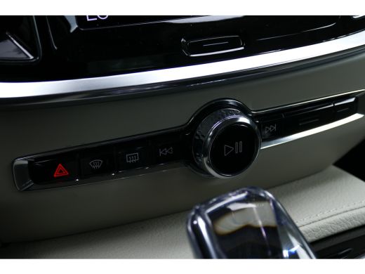Volvo  S60 2.0 RECHARGE T8 AWD INSCRIPTION AUTOMAAT / NAVI / LEDER / CLIMA / 19"LMV / CAMERA / MEMORY STOELE... ActivLease financial lease