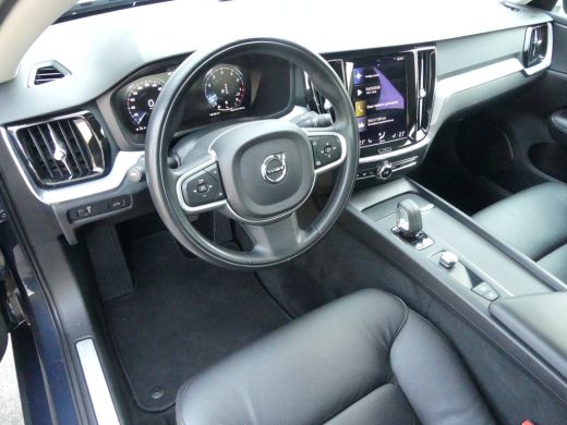 Volvo  V60 2.0 B3 Momentum Advantage | Achteruitrijcamera | Apple Carplay/Android Auto|telefoonintegratie pr... ActivLease financial lease