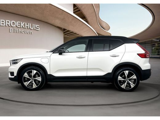 Volvo  XC40 1.5 T5 Recharge R-Design | Trekhaak | Pannoramadak | PDC V+A en Camera | Adaptive Cruiscontrol | ... ActivLease financial lease