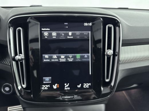Volvo  XC40 1.5 T5 Recharge R-Design | Trekhaak | Pannoramadak | PDC V+A en Camera | Adaptive Cruiscontrol | ... ActivLease financial lease