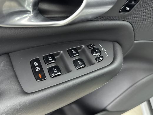Volvo  XC90 2.0 T8 Recharge AWD Core Bright | Trekhaak | BLIS | PDC V+A en Camera | Lederen bekleding | Stoel... ActivLease financial lease