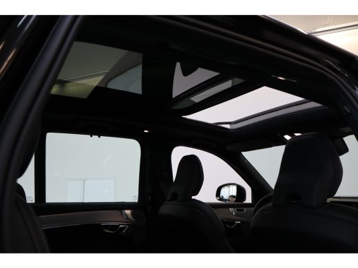 Volvo  XC90 T8 455PK AWD Ultra Black Edition | Executive Edition | Gelamineerd Glas | 22" | Massage/ventilati... ActivLease financial lease