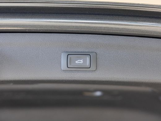 Audi Q3 45 TFSI e S-Line edition SOH 96% / 245pk / NAP / Stoelverwarming / Adaptieve cruise control / ActivLease financial lease
