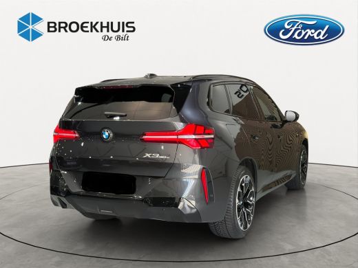 BMW X3 30e xDrive | M-SPORT! | PANODAK | STOELVERWARMING | 360&deg; CAMERA | PARK SENS V+A | ADAPTIVE CRUISE... ActivLease financial lease