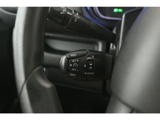 Citroën &euml;-Jumpy L3H1 | Snelladen | SOH 99% | Airco | Camera | Cruise | 3 Zits | Carplay | 2xSchuifdeur ActivLease financial lease