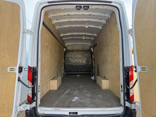 Ford E-Transit 68kWh 184PK L4H3 317km WLTP 95.1% (SOH) BEV Snelladen Carplay Climate control 360&deg; Camera Parkeer... ActivLease financial lease