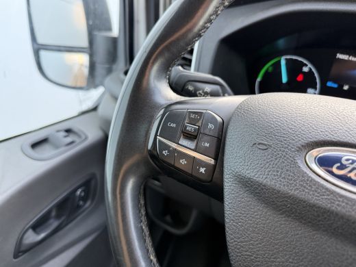 Ford E-Transit 68kWh 184PK L4H3 317km WLTP 95.1% (SOH) BEV Snelladen Carplay Climate control 360&deg; Camera Parkeer... ActivLease financial lease