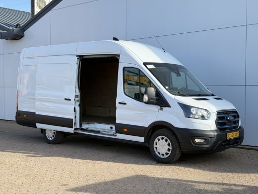 Ford E-Transit 68kWh 184PK L4H3 317km WLTP 95.1% (SOH) BEV Snelladen Carplay Climate control 360&deg; Camera Parkeer... ActivLease financial lease
