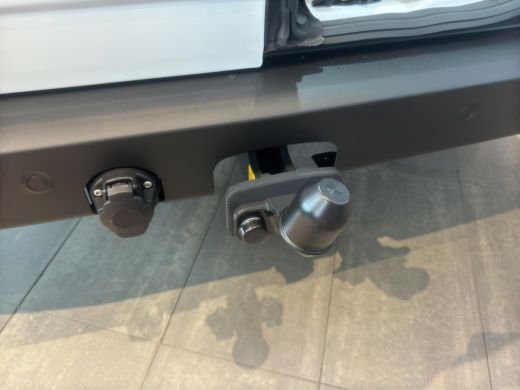 Ford E-Transit Custom 320 L1H1 Trend 71 kWh DIRECT LEVERBAAR | 360 cam. | Imperiaal | Trekhaak | Stoelverwarming | Laad... ActivLease financial lease