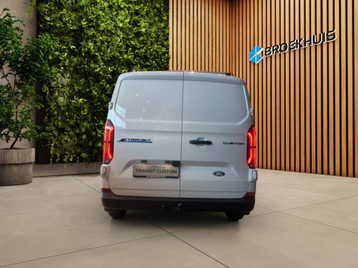 Ford E-Transit Custom 320 L1H1 Trend 71 kWh DIRECT LEVERBAAR | 360 cam. | Imperiaal | Trekhaak | Stoelverwarming | Laad... ActivLease financial lease
