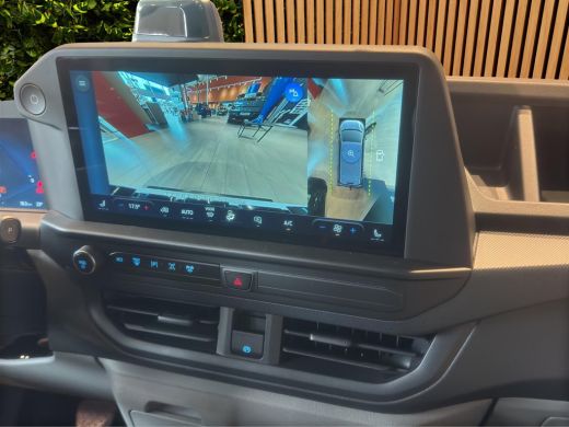 Ford E-Transit Custom 320 L1H1 Trend 71 kWh DIRECT LEVERBAAR | 360 cam. | Imperiaal | Trekhaak | Stoelverwarming | Laad... ActivLease financial lease