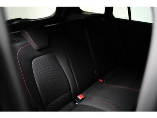 Ford Focus 1.0 EcoBoost Hybrid ST Line | Airco (automatisch) | Apple Carplay/Android Auto|telefoonintegratie... ActivLease financial lease