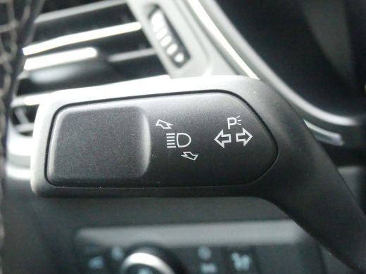 Ford Kuga 2.5 PHEV Active X | TREKHAAK | ADAPTIVE CRUISE | DODEHOEKDETECTIE | CAMERA V+A | STUUR+STOEL+VOOR... ActivLease financial lease