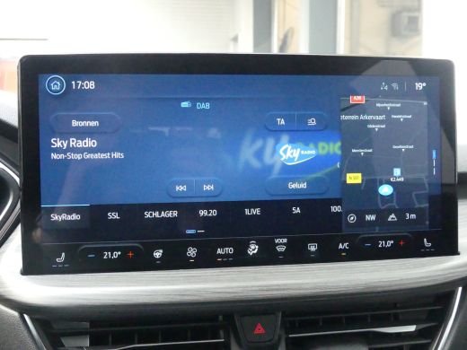 Ford Kuga 2.5 PHEV Active X | TREKHAAK | ADAPTIVE CRUISE | DODEHOEKDETECTIE | CAMERA V+A | STUUR+STOEL+VOOR... ActivLease financial lease