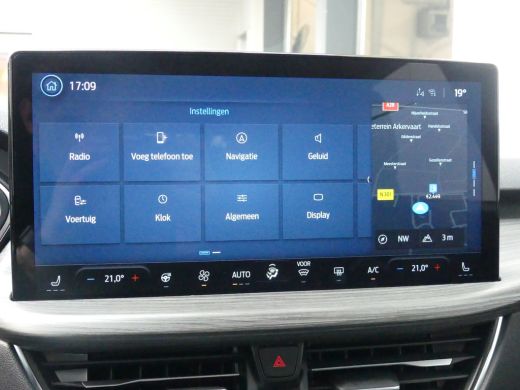 Ford Kuga 2.5 PHEV Active X | TREKHAAK | ADAPTIVE CRUISE | DODEHOEKDETECTIE | CAMERA V+A | STUUR+STOEL+VOOR... ActivLease financial lease