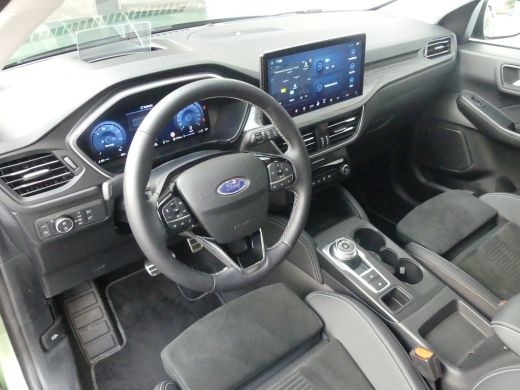 Ford Kuga 2.5 PHEV Active X | TREKHAAK | ADAPTIVE CRUISE | DODEHOEKDETECTIE | CAMERA V+A | STUUR+STOEL+VOOR... ActivLease financial lease