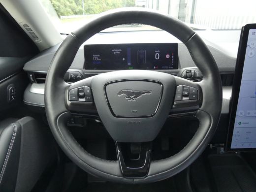 Ford Mustang Mach-E Mach-E Extended RWD 98 kWh | SOH 94% | ADAPTIVE CRUISE | DODEHOEKDETECTIE | CAMERA | STUUR+STOEL+... ActivLease financial lease