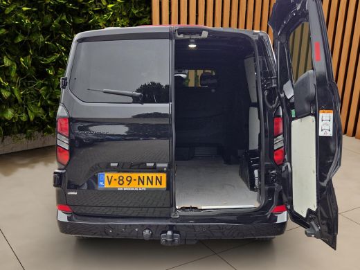 Ford Transit Custom 320 2.5 PHEV L2H1 Limited Black Platinum Dubbel Cabine 19'inch Lichtmetalen Velgen | 360. Cam | A... ActivLease financial lease