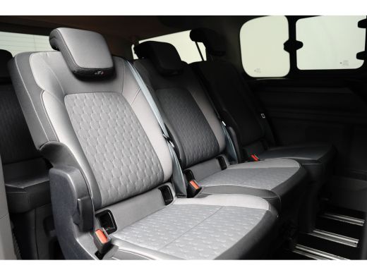 Ford Transit Custom Tourneo 340 2.5 PHEV 233pk L1H1 Titanium | Elekt. Trekhaak | Winterpack | 4 jaar / 100.000km Gara... ActivLease financial lease