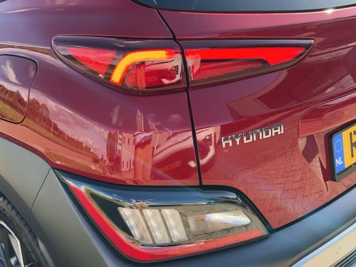 Hyundai Kona 1.6 GDI HEV 141pk Premium | Premium Audio | Elektrische stoelen | Stoelventilatie | Stoelverwarmi... ActivLease financial lease